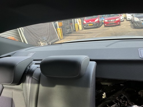 Hutablage audi limousine - hutablage,